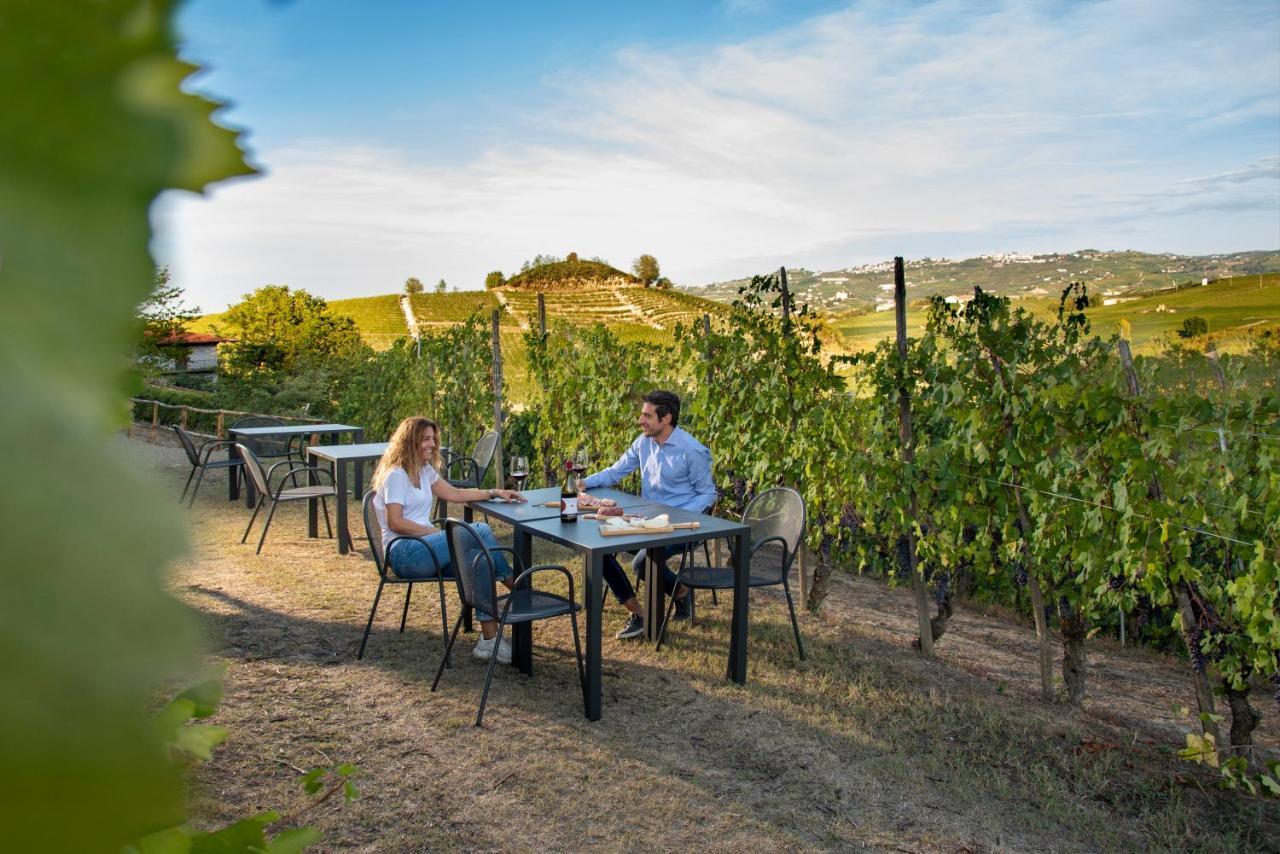 Borgo Roggeri - Country House Nelle Langhe La Morra Exterior photo