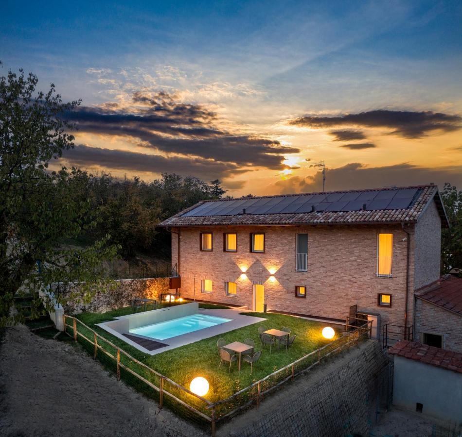Borgo Roggeri - Country House Nelle Langhe La Morra Exterior photo